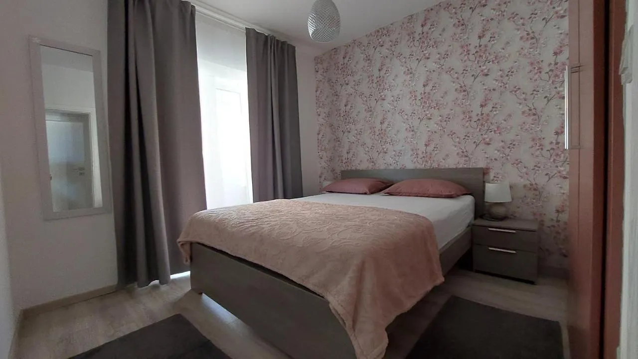 La Palma Apartment Pakostane Croatia